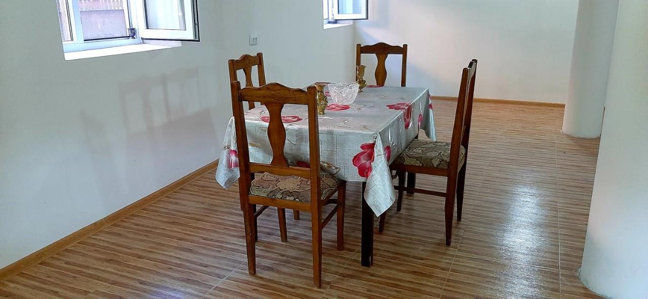 Victoria Guesthouse كوتايسي المظهر الخارجي الصورة